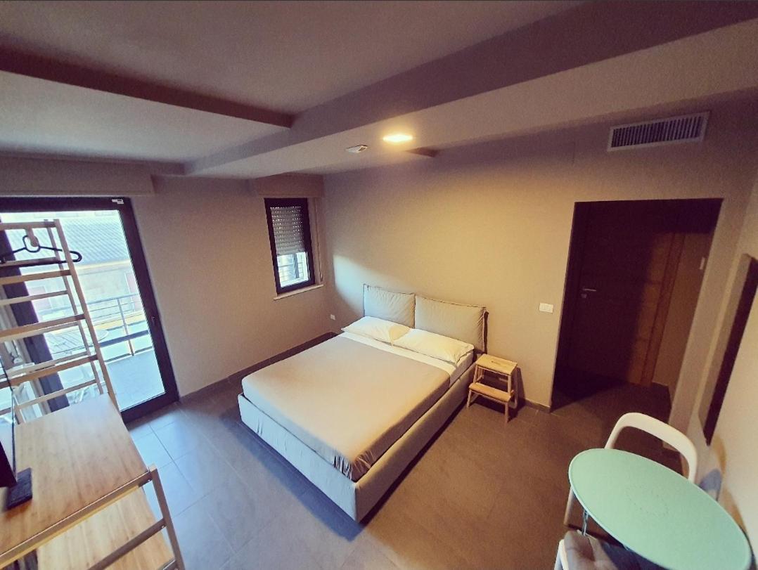 Dannunziano Aparthotel Chieti Exteriör bild
