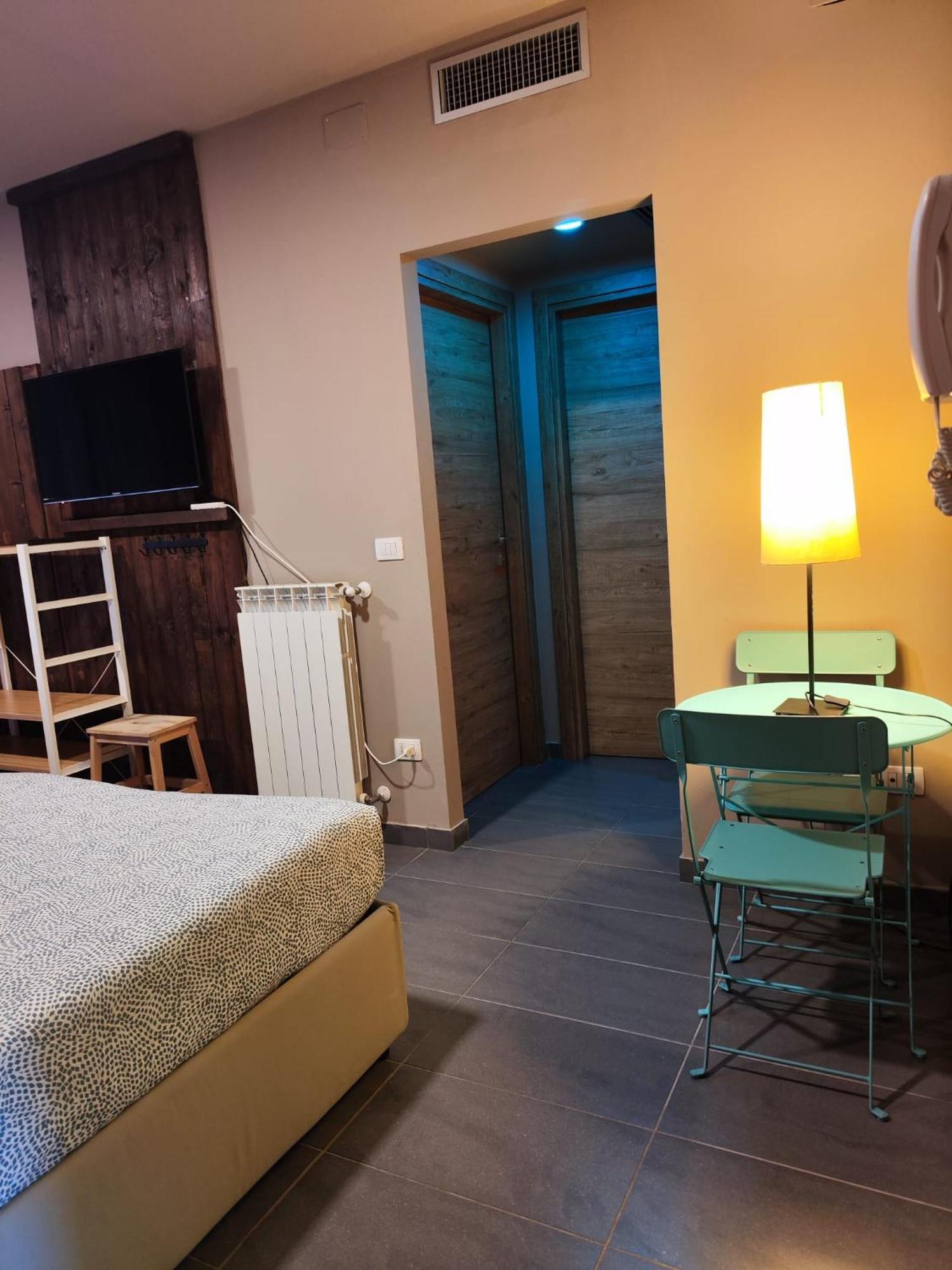 Dannunziano Aparthotel Chieti Exteriör bild